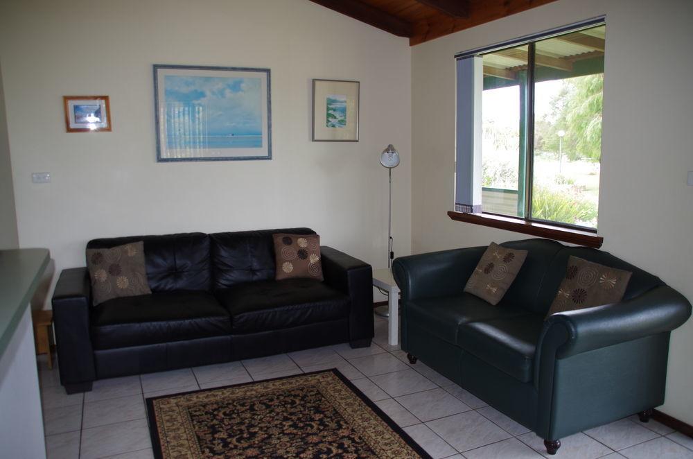 Surfside Ocean Beach Denmark Holiday Accommodation Bagian luar foto