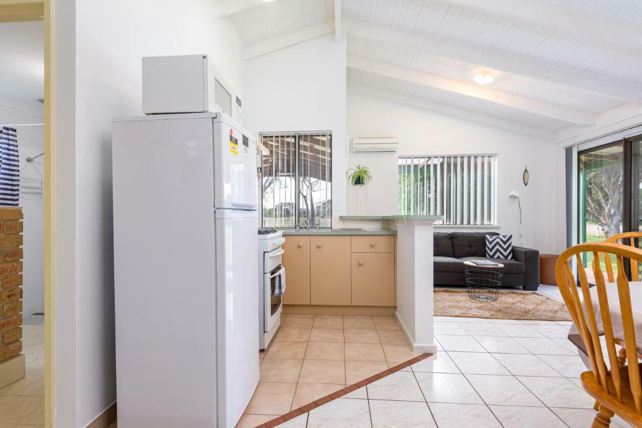Surfside Ocean Beach Denmark Holiday Accommodation Bagian luar foto